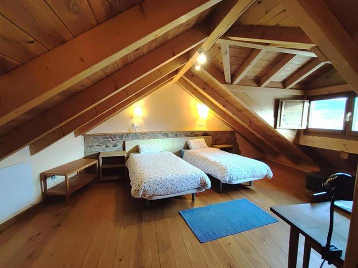 Casa rural para 5 personas, con vistas, Se admiten mascotas en El Bierzo