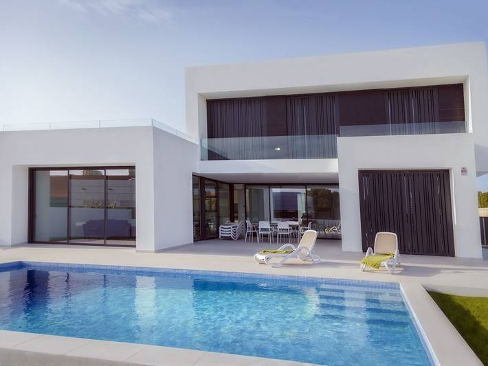 Ferienhaus für 8 Personen, mit Balkon und Terrasse sowie Pool in Calpe