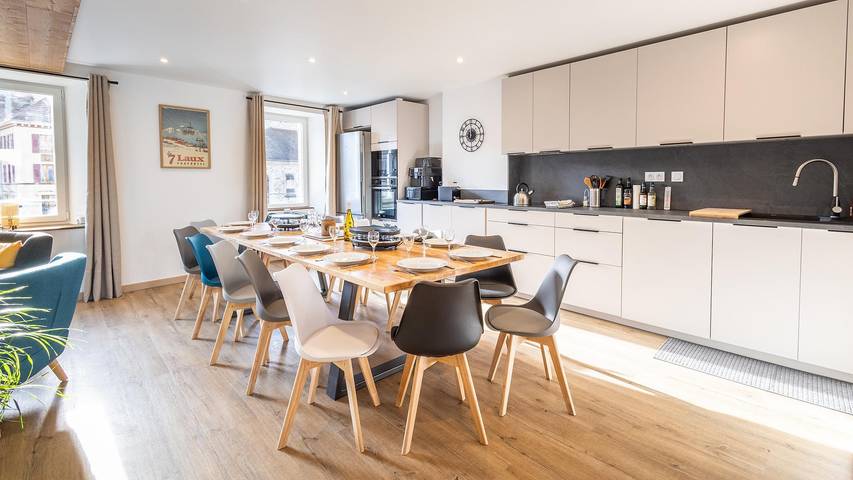 Gîte pour 14 personnes, avec jardin à Theys - 3