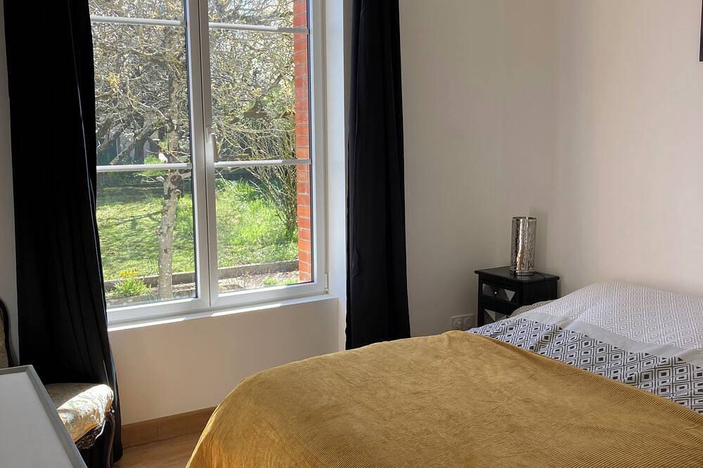 Pretty, quiet vacation home with wooded garden  in Périgny, Región de La Rochelle