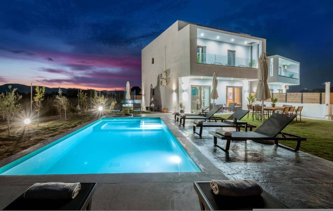 Villa für 10 Personen mit Terrasse in Laganas, Zakynthos