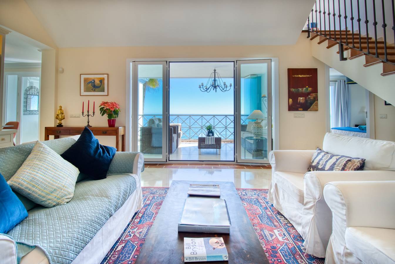 Appartement entier, Appartement 'La Perla De La Bahia' avec vue sur la mer, Wi-Fi et climatisation in Casares Costa, Casares