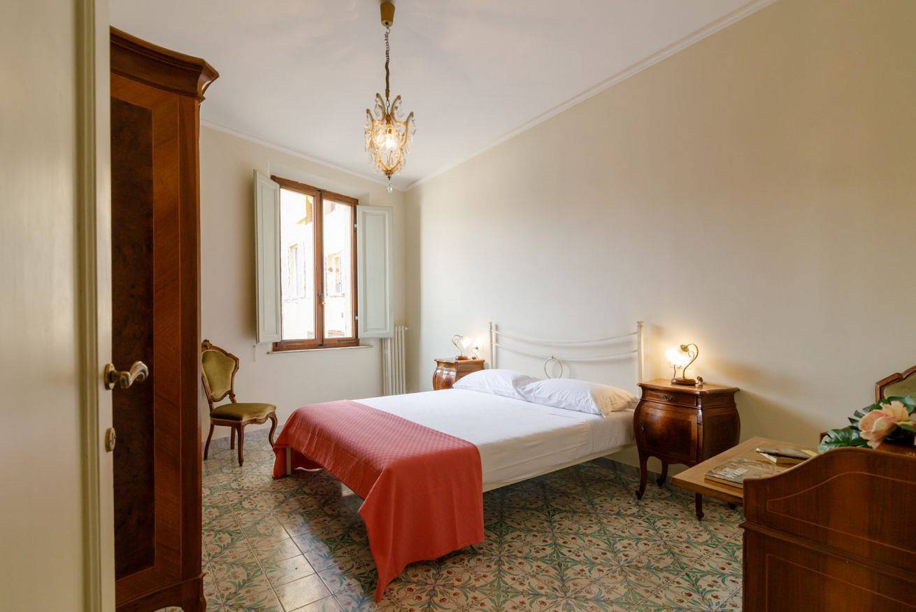 Appartement entier, Siena Apt w/ Stunning Church of San Domenico View in Sienne, Province de Sienne