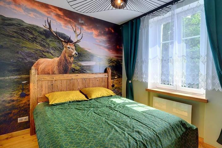 Apartament wakacyjny dla 5 osób, z Balkon i Widok w Mysłakowice