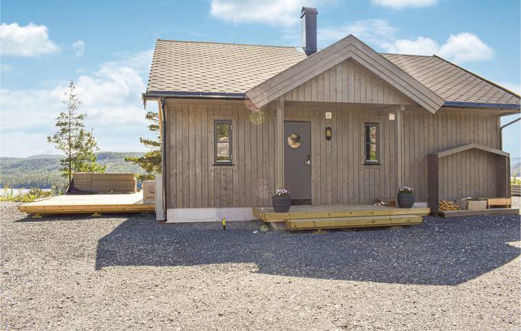 Ferienhaus für 7 Personen mit Seeblick in Drangedal