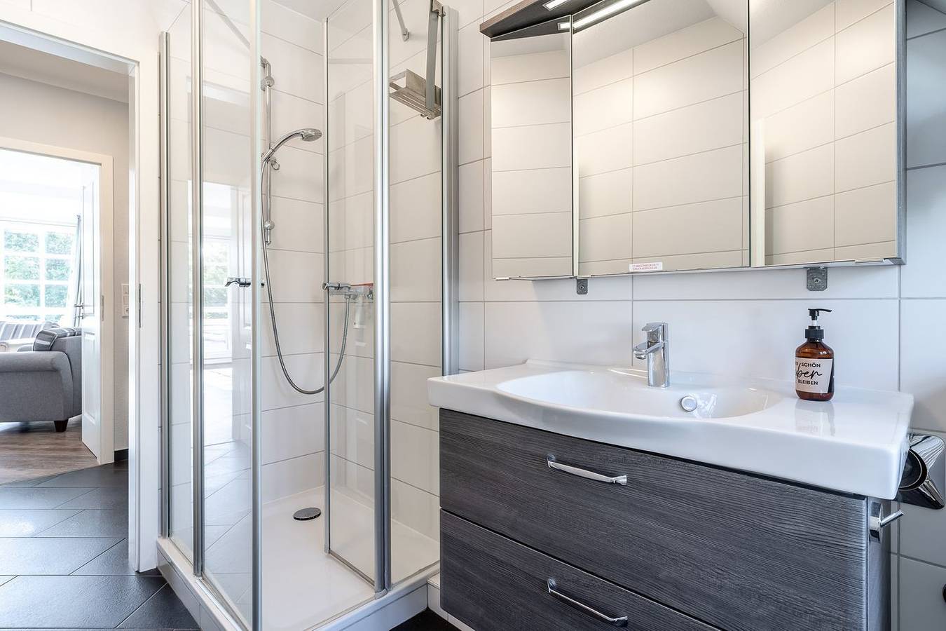 Ganze Wohnung, Moderne Fewo Rungholt mit Balkon, Wlan und zentraler Lage in Sankt Peter-Ording in St. Peter-Ording, Eiderstedt