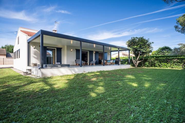 Villa bord de mer avec piscine et jacuzzi in Hyeres, Parc national de Port-Cros