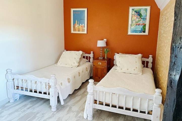 Charming 3-bedroom cottage in Saint-Cyprien with summer kitchen in Saint-Cyprien (Aquitaine), Périgord Noir
