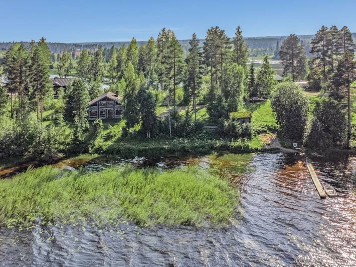 Karjalan kelohuvila in Pihtipudas, Finlande-Centrale