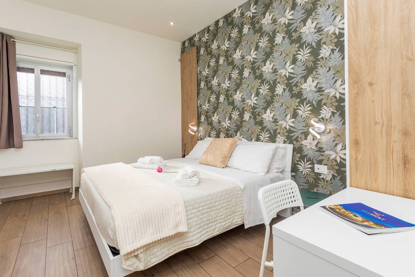Ganze Wohnung, Apartment 'Il Tulipano House 2' mit privater Terrasse, Wlan und Klimaanlage in Catania, Catania Provinz