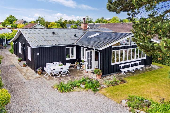 Ferienhaus für 7 Personen, mit Terrasse und Garten auf Seeland - 2