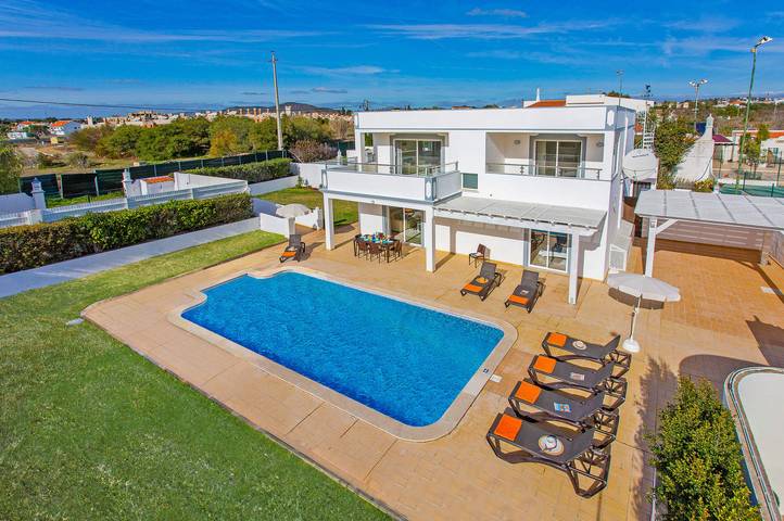 Villa para 6 pessoas, com Jardim em Almancil