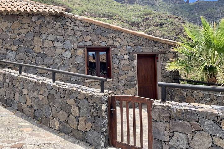 Gîte pour 4 personnes, avec Terrasse et Jardin