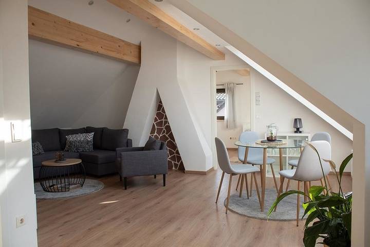 Ferienwohnung für 4 Personen, mit Ausblick und Garten im Taubertal - 3