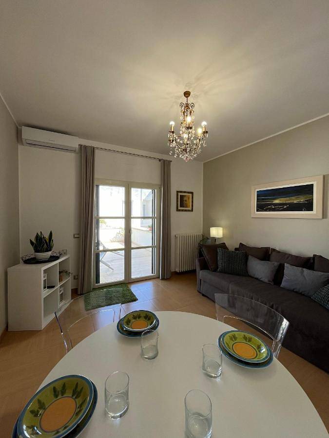 Appartamento intero, One-Bedroom Apartment in Poggiardo, Provincia di Lecce