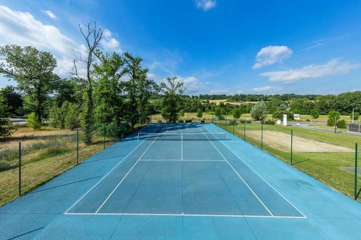 Location de vacances pour 5 personnes, avec jardin et piscine, animaux acceptés à Barbaste - 4