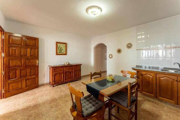 Gîte pour 4 personnes à La Santa - 3