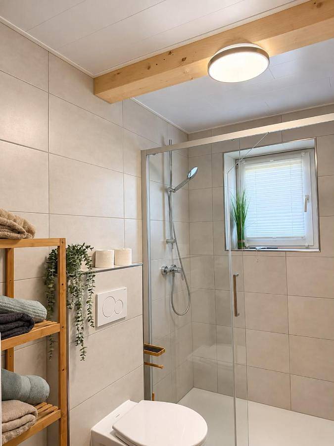 Ferienwohnung für 6 Personen, mit Terrasse und Garten in Roding - 4