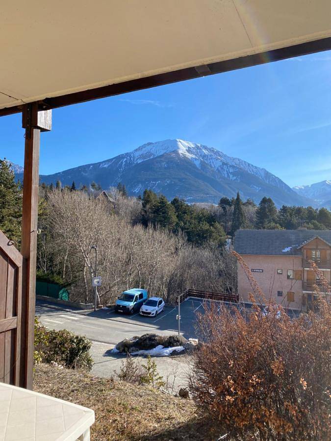Gîte pour 2 personnes, avec terrasse et vue à Embrun - 3