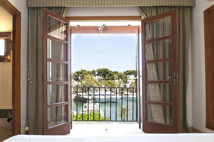 Appartement entier, Appartement 3 chambres à Cala D'Or Marina avec vue sur le port in Caló des Pou (Santanyí), Santanyí