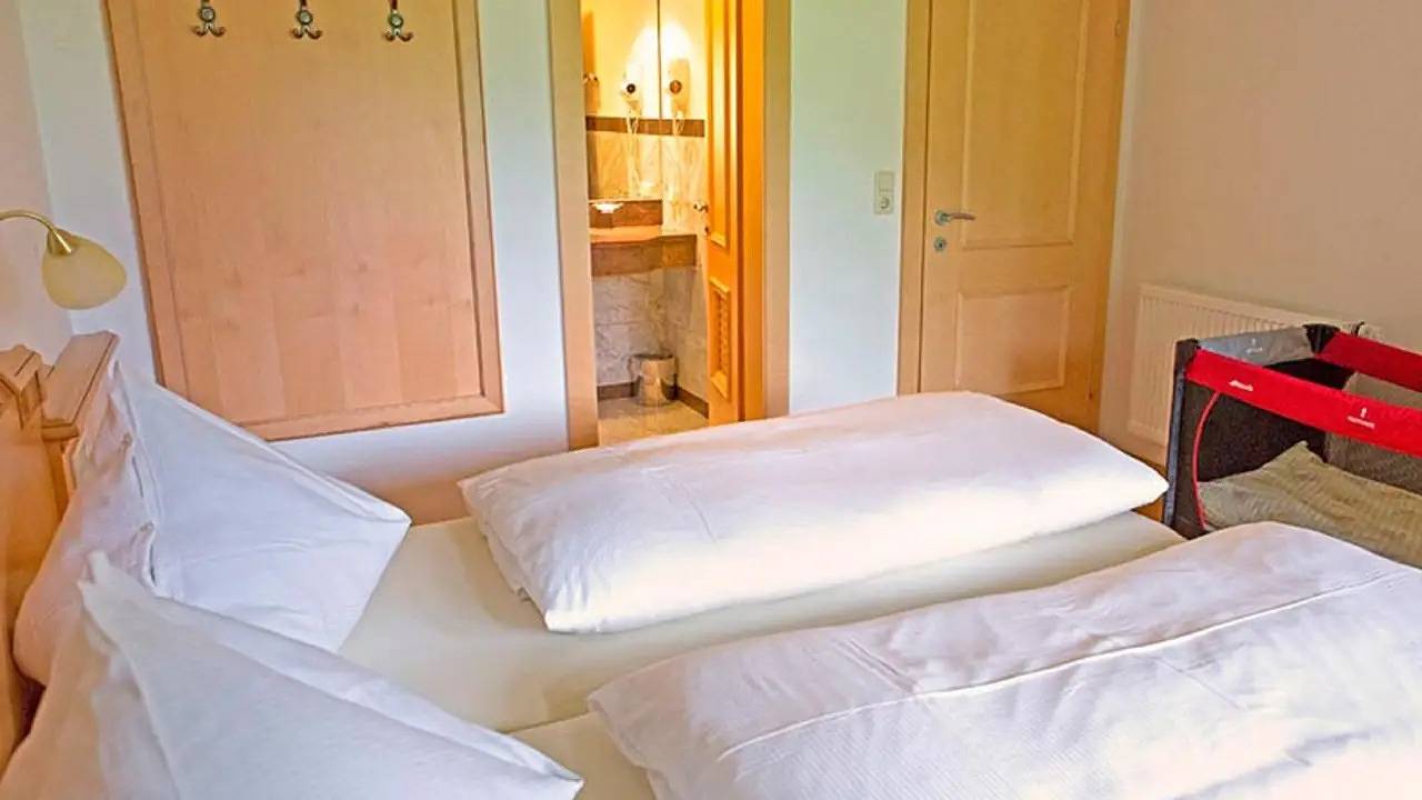Geheel vakantieappartement, Vakantieappartement voor 7 personen met tuin in Filzmoos, Tennengau