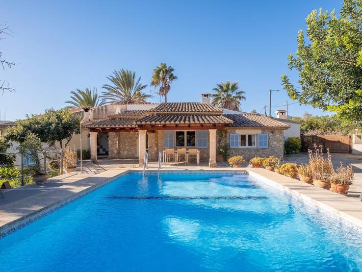 Ferienhaus für 4 Personen, mit Pool und Balkon/Terrasse - 1