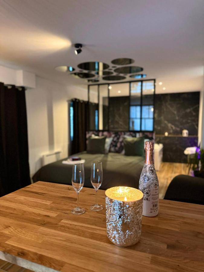 Hôtel pour 2 personnes, avec Jacuzzi ainsi que Terrasse et Jardin