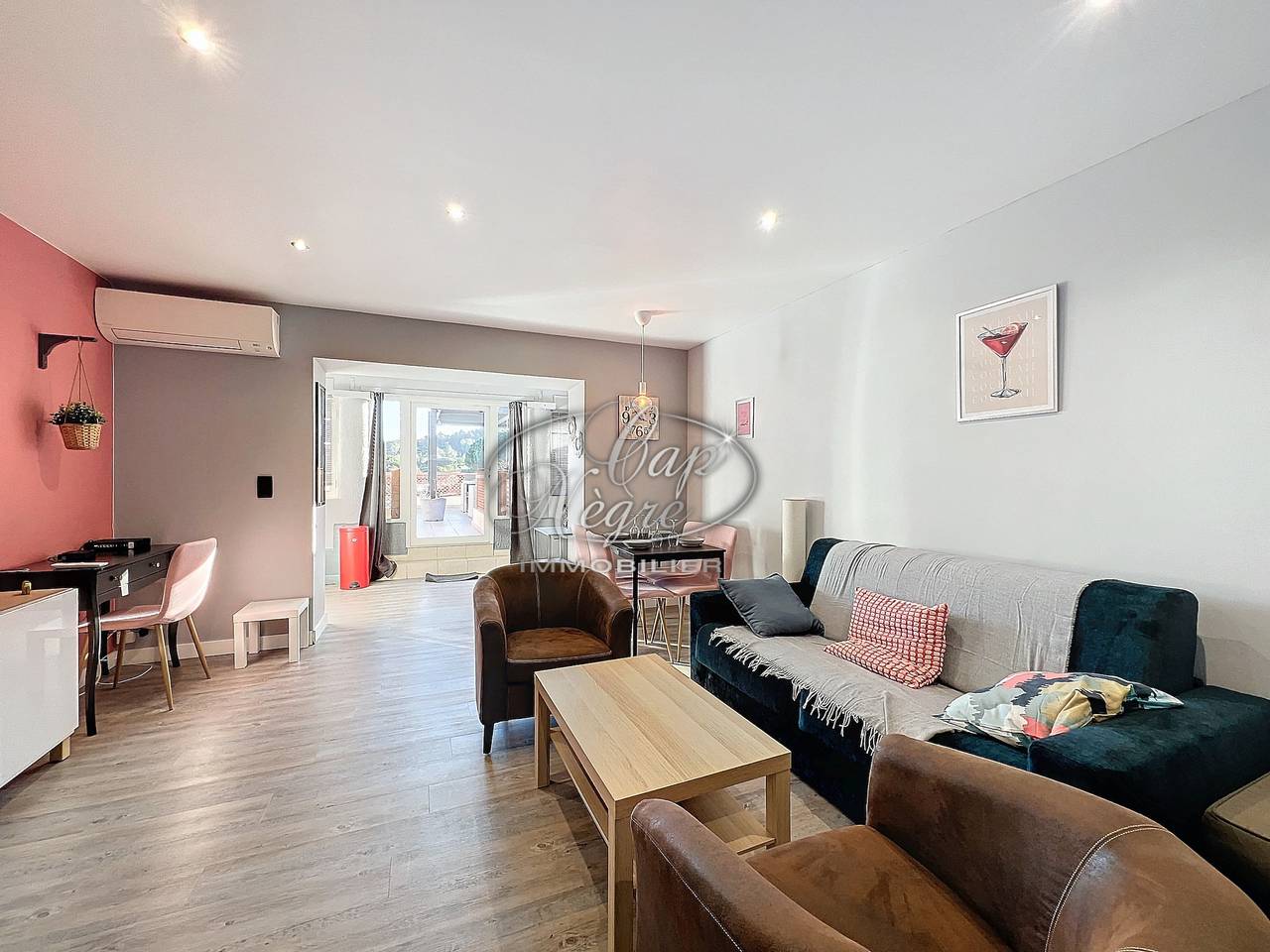 Ganze Wohnung, Ferienwohnung für 4 Personen mit Terrasse in Pramousquier, Le Lavandou