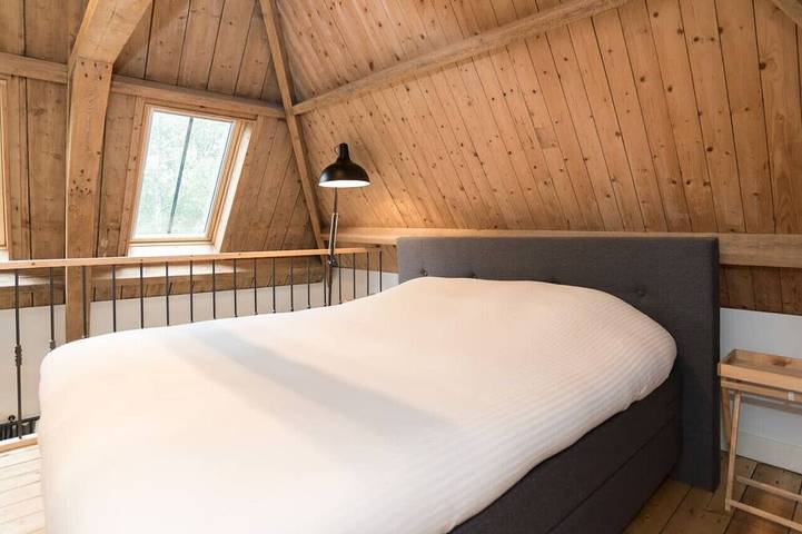 3. Quietly Located Farm Close to Rai and Train in Abcoude, Groene Hart
