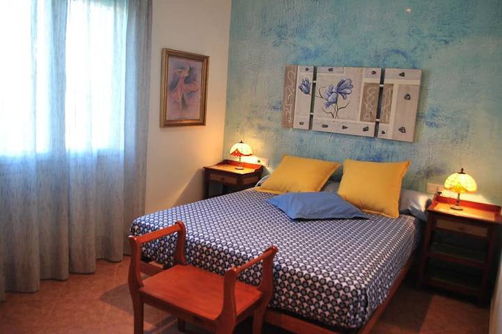 Villa pour 9 personnes, avec terrasse et jardin à Cala Blanca - 2