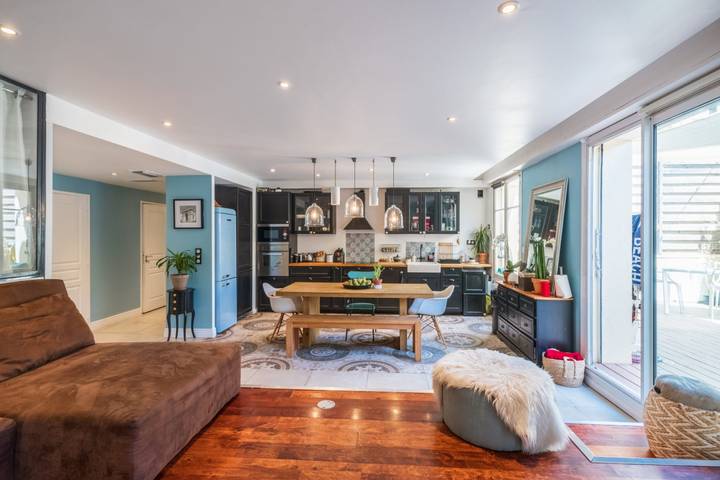 Gîte pour 5 personnes, avec Terrasse dans Gare De Marseille Saint Charles
