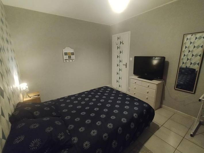 Maison d’hôte pour 2 personnes, avec Terrasse et Jardin ainsi que Piscine et Vue dans l' Aube - 4