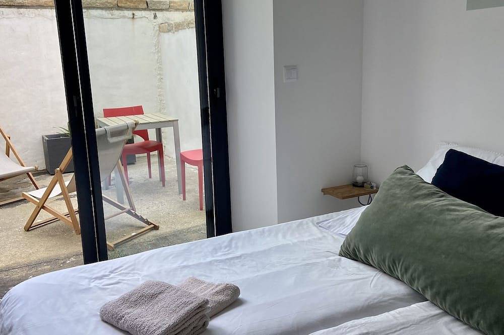 Appartement entier, Appartement au pied des rochers in Saint-Guénolé, Penmarch