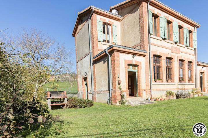 Gîte pour 6 personnes, avec jardin dans Haute-Garonne - 2