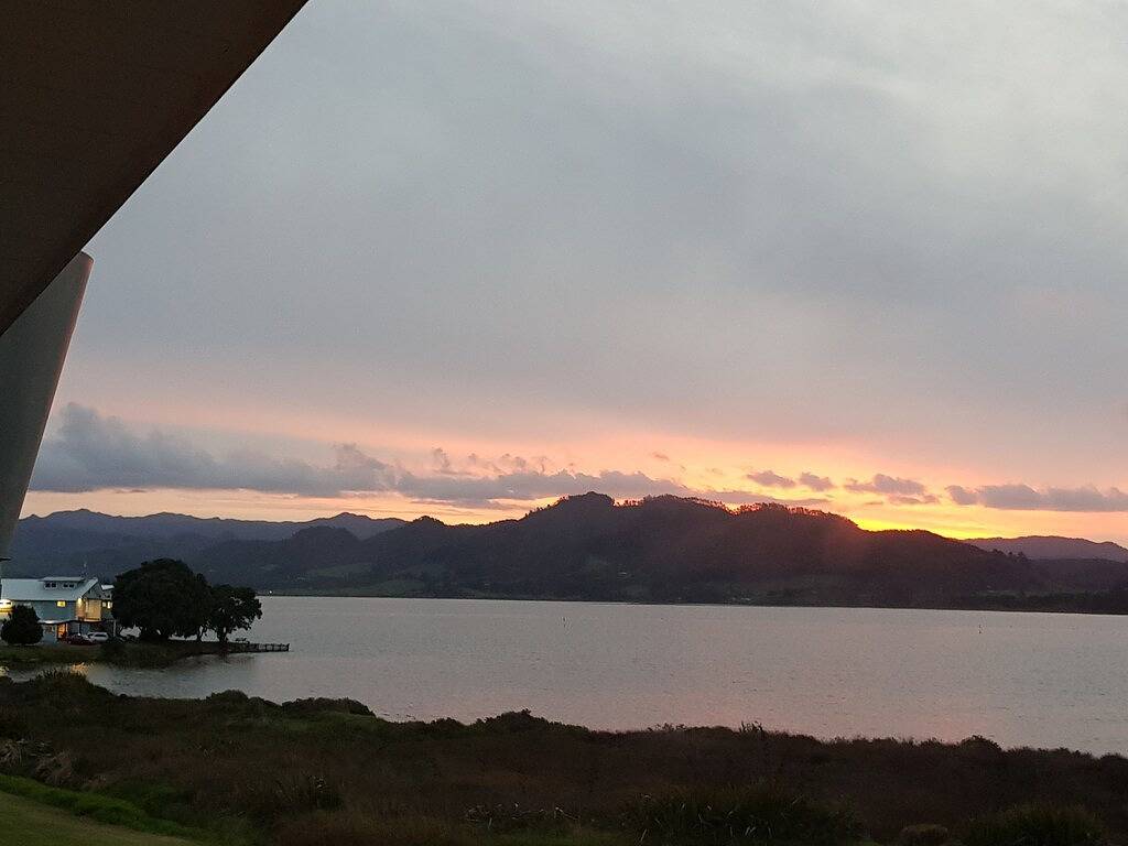 Ganze Wohnung, Luxusapartment am Wasser in Western Bay of Plenty District