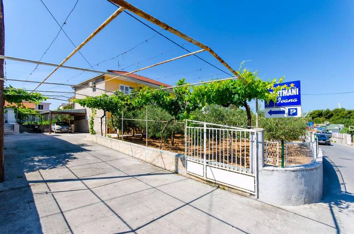Studio entier, Apartments Ivana in Trogir, Čiovo
