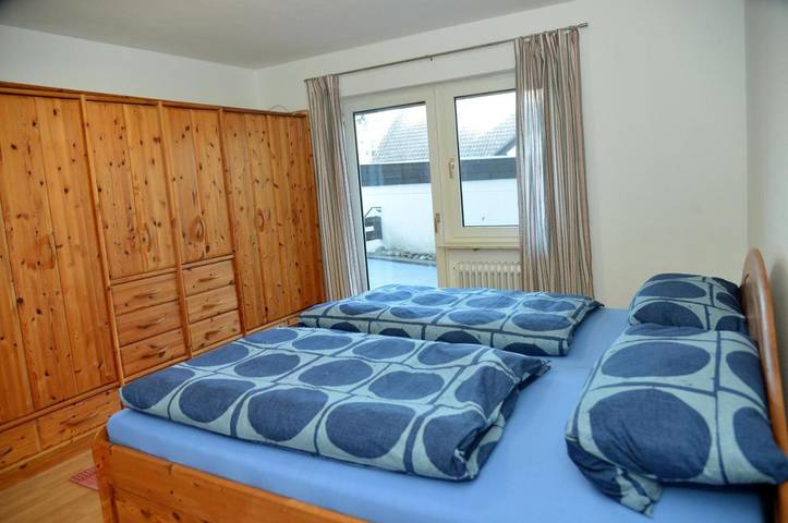 Ferienwohnung für 4 Personen, mit Terrasse und Garten in Annweiler - 2