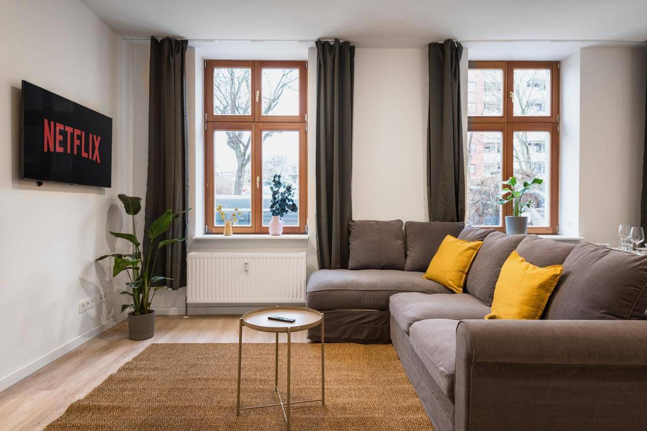 Ganze Wohnung, Two-Bedroom Apartment in Spandau, Berlin