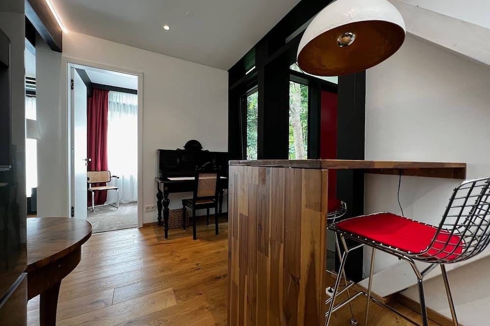 Ganze Wohnung, Neues Exclusives 2 Schlafzimmer Apartment Hamburg in Harburg (Hamburg), Hamburg