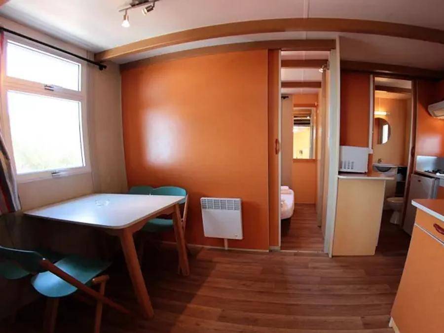 Camping Roca Grossa - Bungalow 5 personas - Morea 3 Habitaciones 5 personas in Calella, Costa del Maresme