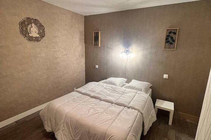 Location de vacances pour 8 personnes, avec terrasse à Fontenay-le-Pesnel - 4