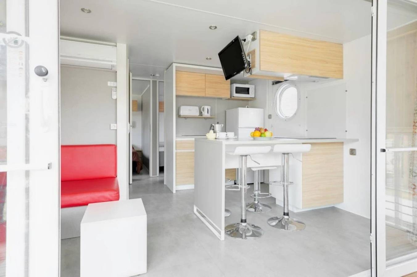 Zecamping 4* pataugeoire animaux acceptés club enfant locatif Tv clim in Platja de Rifà (Mont-roig del Camp), Montroig