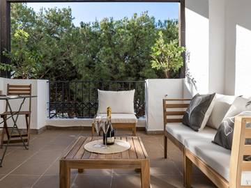 Holiday Apartment for 2 People in Marbella, Andalusia, Photo 3