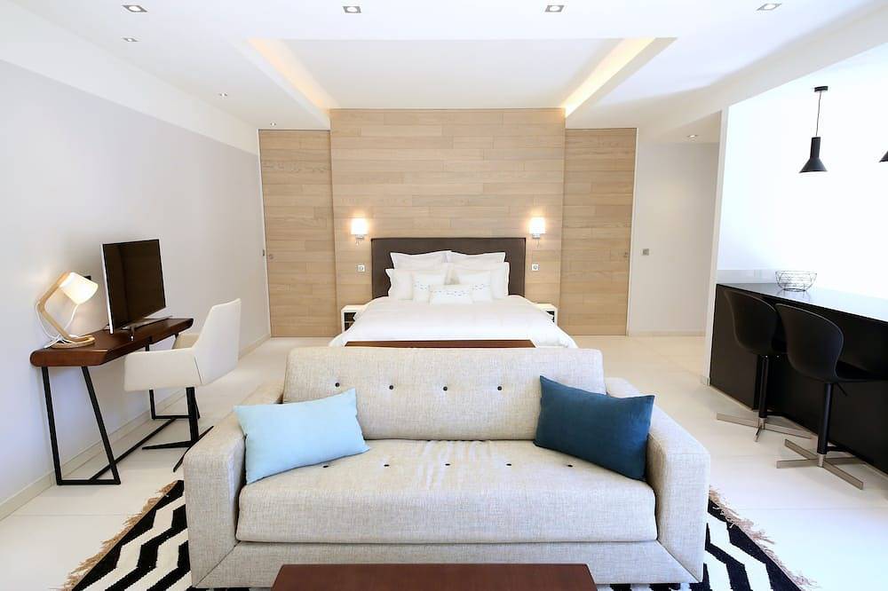 Lodge Estate Rampale, beheizter Pool, zwischen Aix-en-Provence und Marseille in Fuveau, Aix-en-Provence und Umgebung