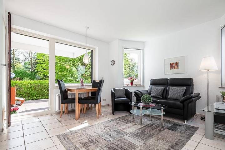 Studio für 2 Personen, mit Terrasse und Garten in Travemünde