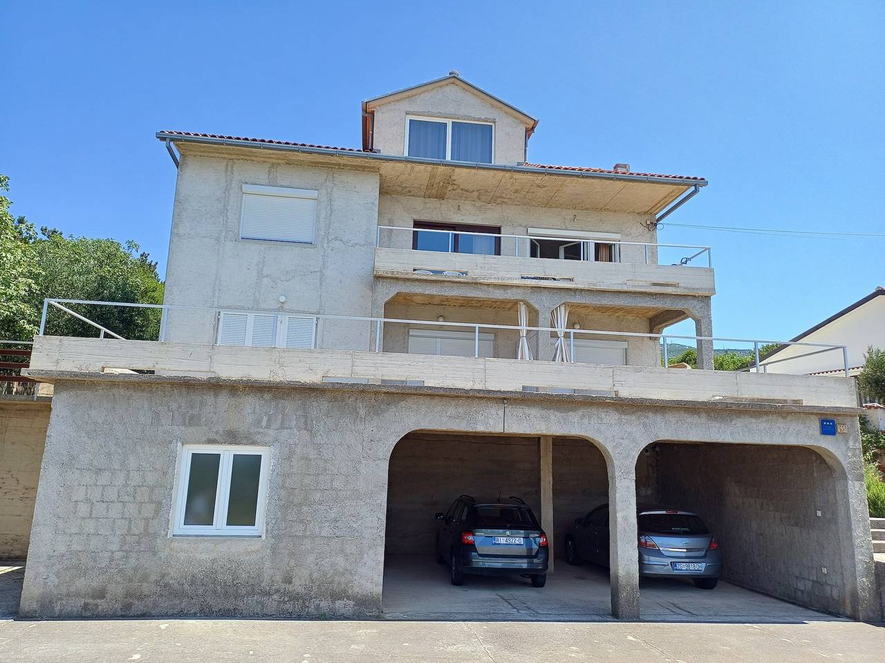 Ganze Wohnung, Studio Appartement mit Terrasse und Meerblick Klenovica, Novi Vinodolski -a in Klenovica, Primorje-Gorski Kotar