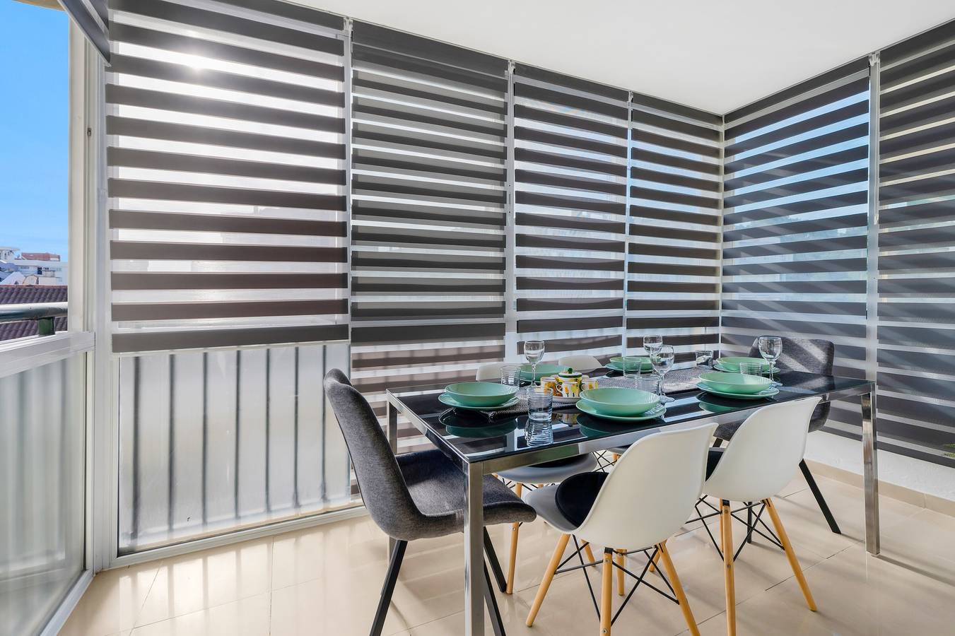 Hel lägenhet, Lägenhet för 5 Personer med balkong in Playa de Torreblanca, Fuengirola