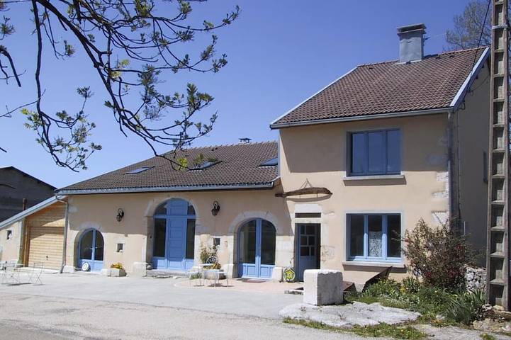 Gîte pour 5 personnes, avec Jardin à Saint-Pierre (Jura)