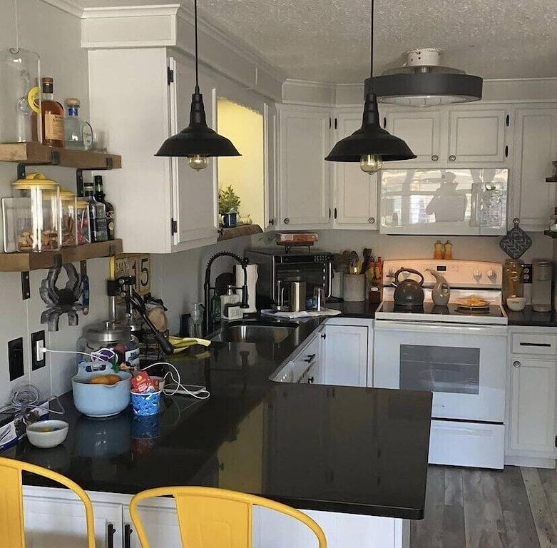 Come Hang at the Treehouse! in Ocean City, Worcester County