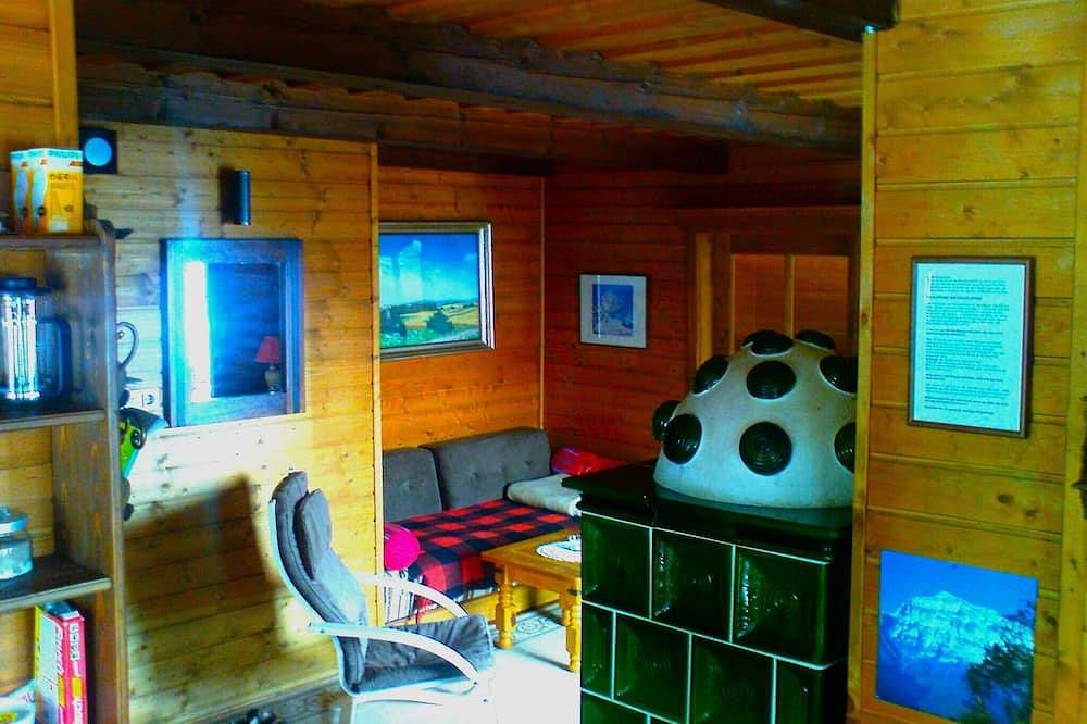 Holzhütte in 1800 m Höhe, urig, romantisch, schneesicher, etwas Komfort in Reichenau (Österreich), Nockberge